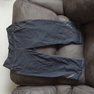 Athletica athlete capri pants